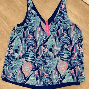 Lilly Pulitzer Florin V neck size L